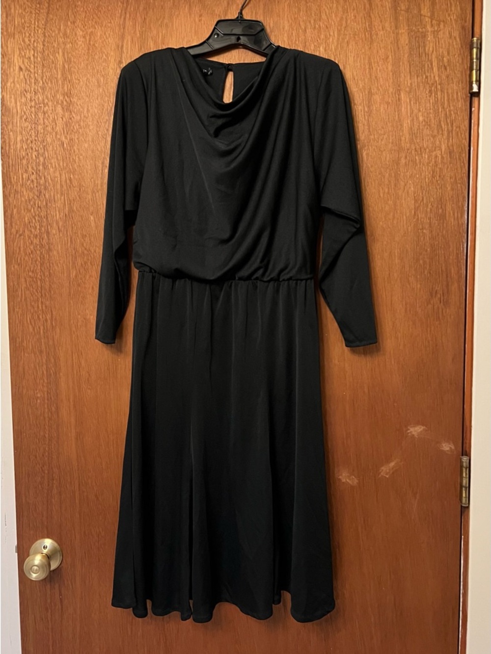 🖤 Vintage Ben Jasper Dress, Draped Neck
